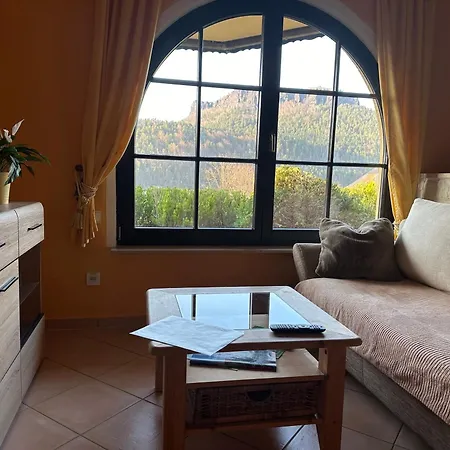 Appartamento 1 Festungsblick