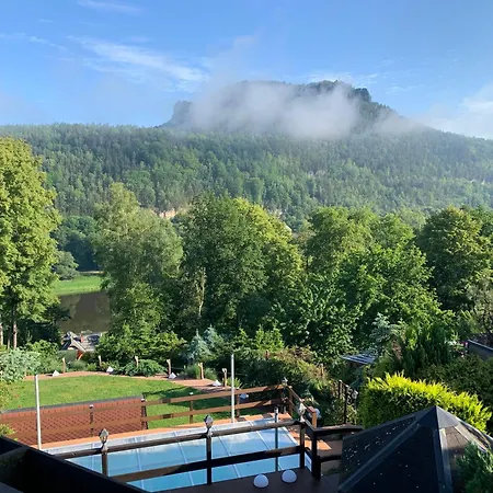 1 Festungsblick 公寓 *